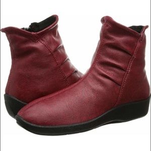 Arcopedico Booties